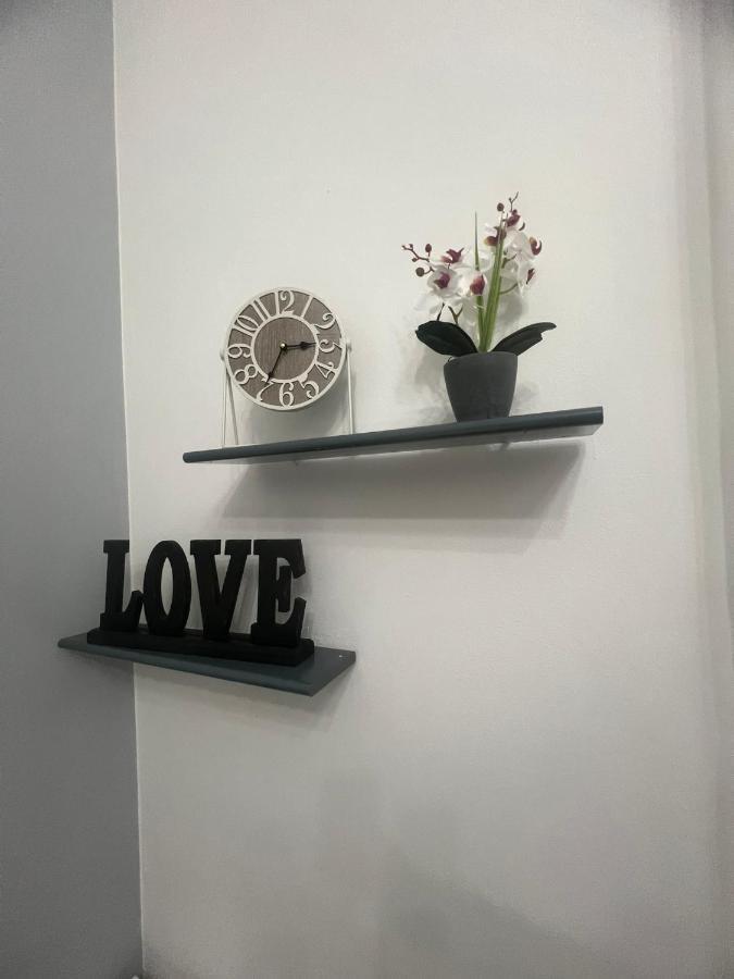 Camere Andrea ลาสเปเซีย ภายนอก รูปภาพ